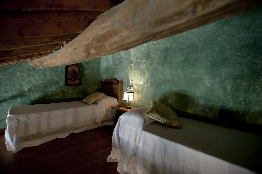 Agriturismo La Pieve Pelago Pokoj fotografie